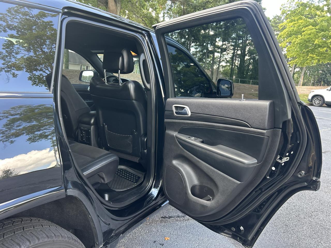 Jeep Grand Cherokee Laredo X 4x4 2021