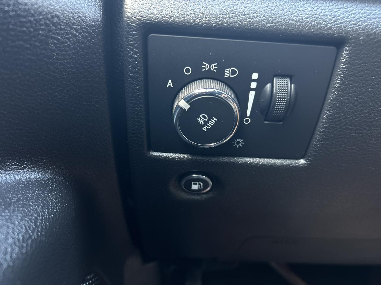 Jeep Grand Cherokee Laredo X 4x4 2021