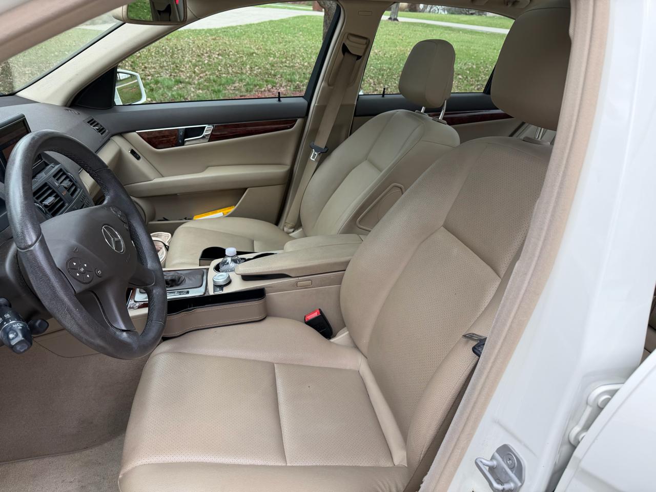 Mercedes-Benz C-Class C300 4MATIC Sport Sedan 2011