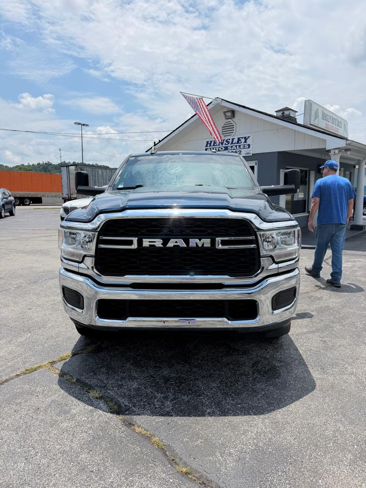 RAM 2500 Tradesman Crew Cab LWB 2WD 2022