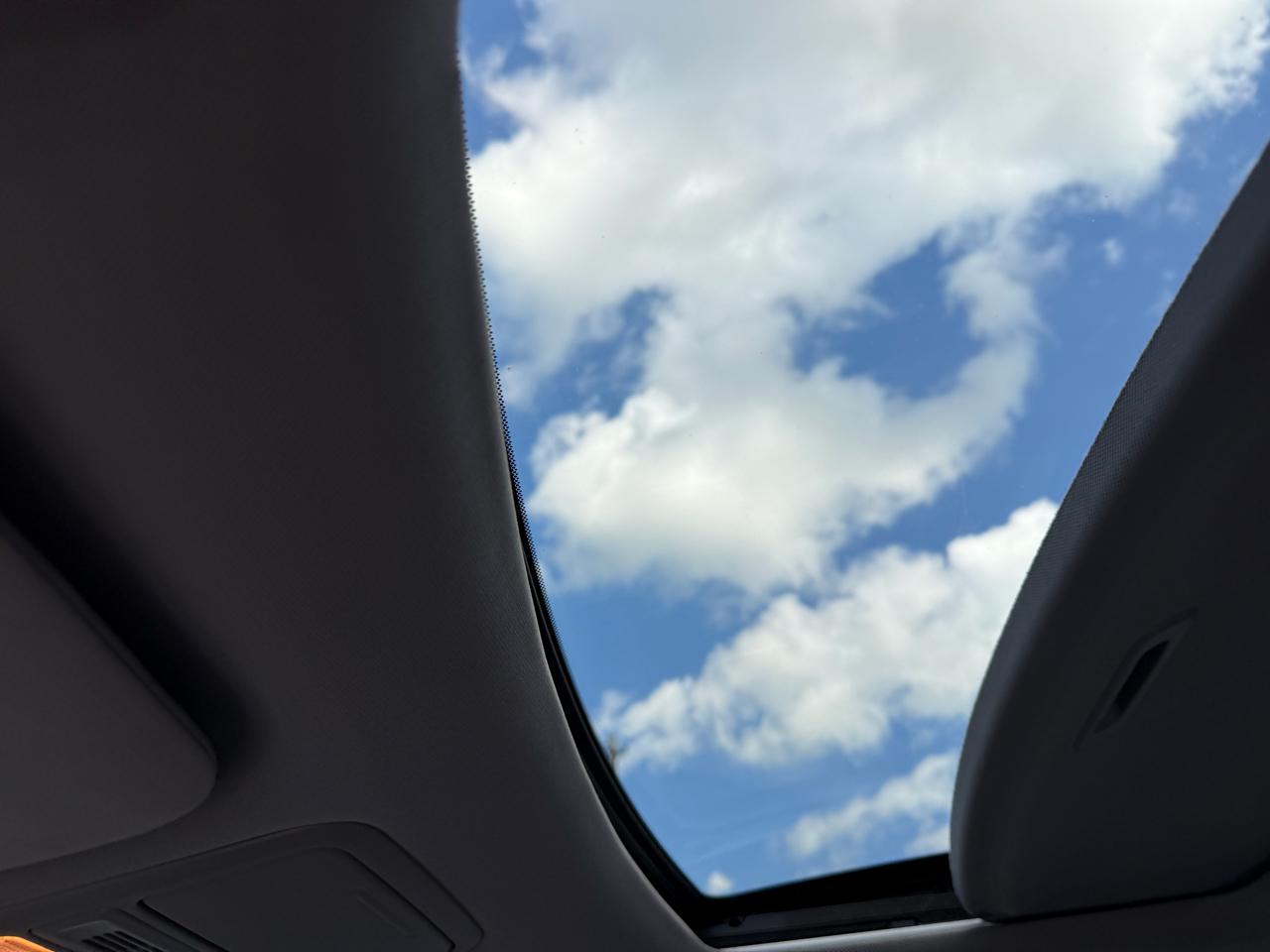 Honda Odyssey Touring Elite 2014