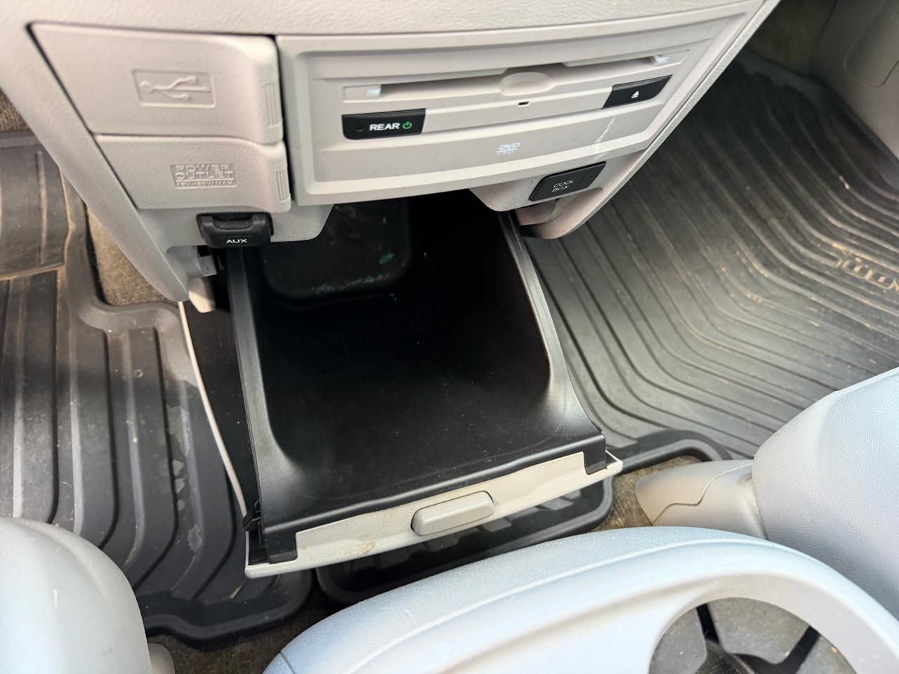 Honda Odyssey Touring Elite 2014