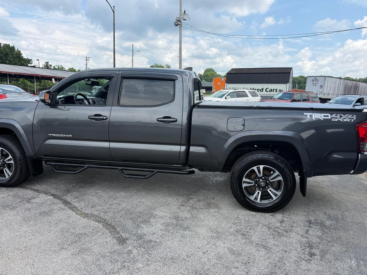 Toyota Tacoma SR5 Double Cab Super Long Bed V6 6AT 4WD 2017
