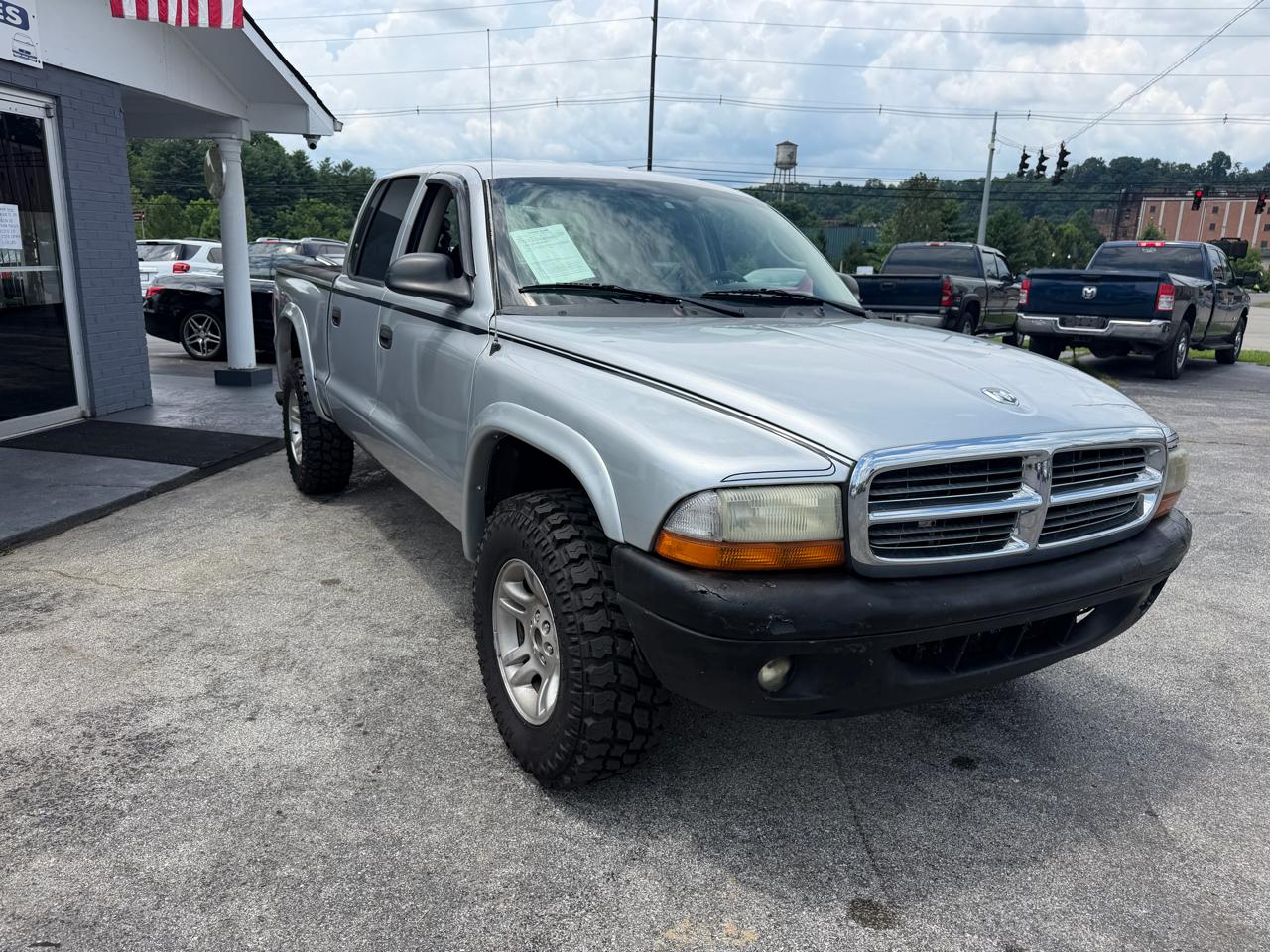 Dodge Dakota SLT Quad Cab 4WD 2004