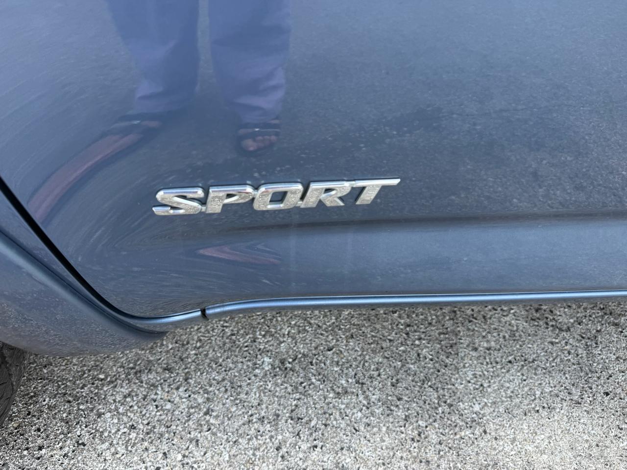 Toyota RAV4 Sport I4 4WD 2007