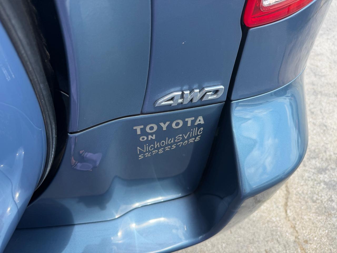 Toyota RAV4 Sport I4 4WD 2007