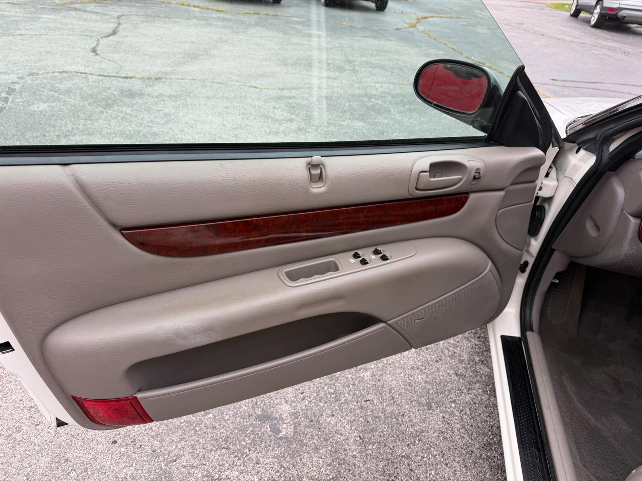 Chrysler Sebring LXi Convertible 2001