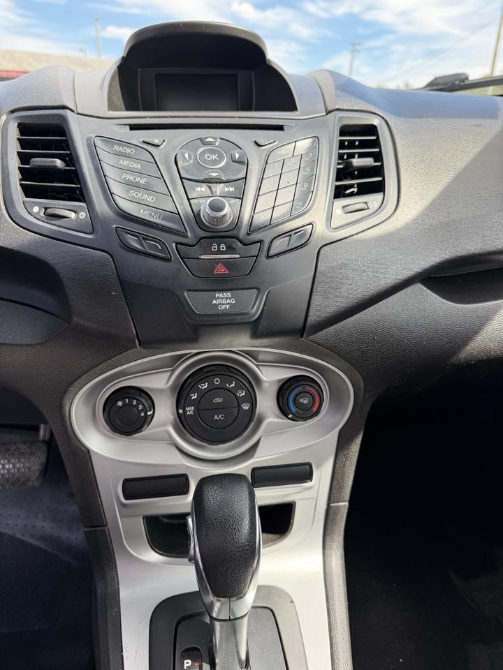 Ford Fiesta SE Hatchback 2019