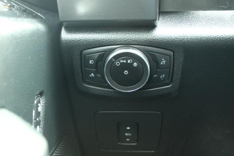 Ford F-150 2WD SuperCrew 157" XLT 2015