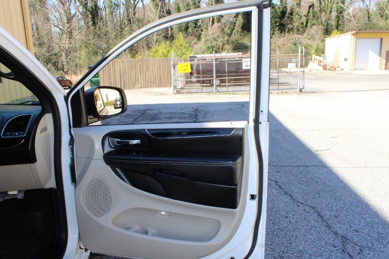 Dodge Grand Caravan SE Plus Wagon 2017