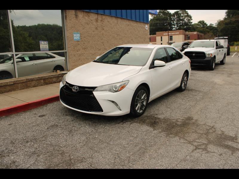 Toyota Camry XLE Auto (Natl) 2017