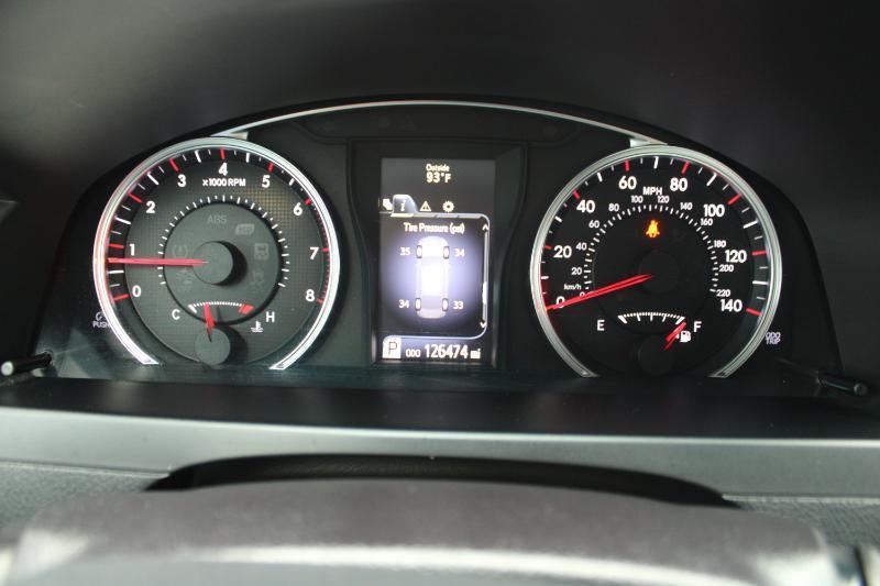 Toyota Camry XLE Auto (Natl) 2017