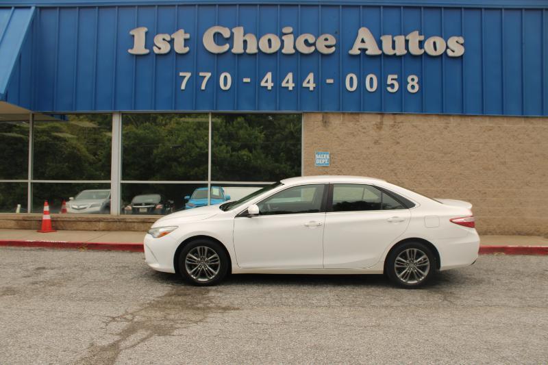 Toyota Camry XLE Auto (Natl) 2017