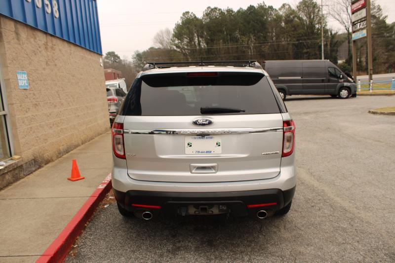 Ford Explorer FWD 4dr XLT 2015