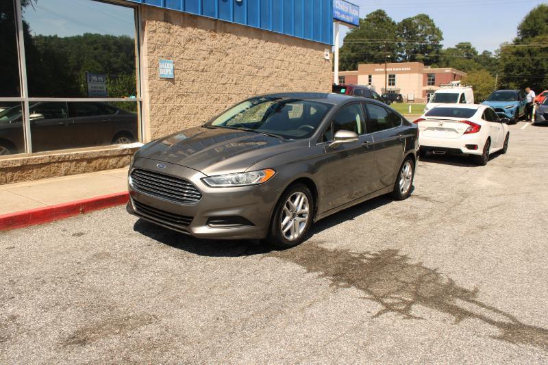 Ford Fusion 4dr Sdn SE FWD 2014