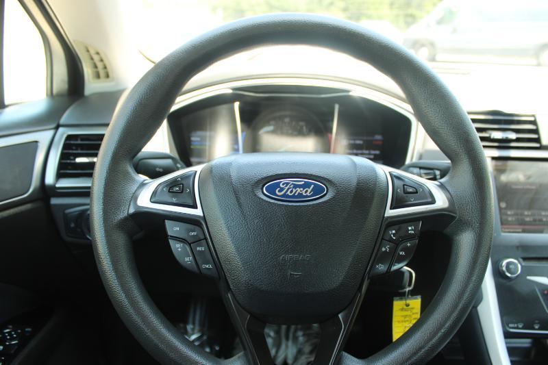 Ford Fusion 4dr Sdn SE FWD 2014