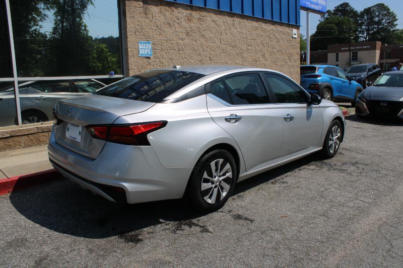 Nissan Altima 2.5 S Sedan 2020