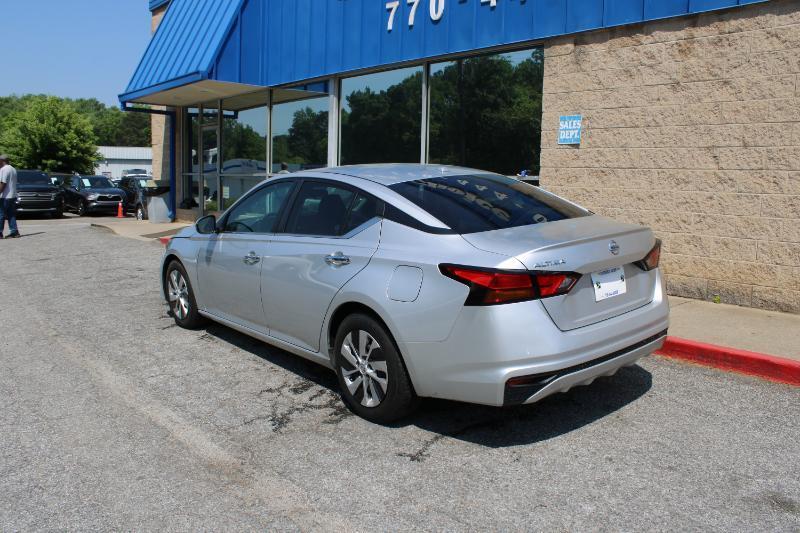 Nissan Altima 2.5 S Sedan 2020