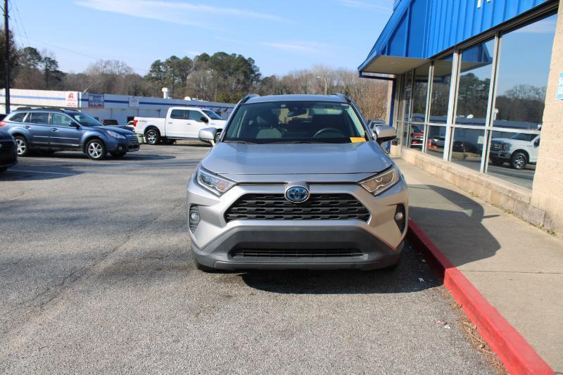Toyota RAV4 Hybrid XLE AWD (Natl) 2021