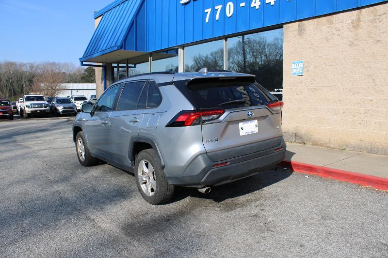 Toyota RAV4 Hybrid XLE AWD (Natl) 2021