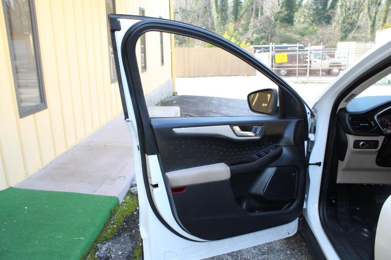 Ford Escape SE FWD 2020