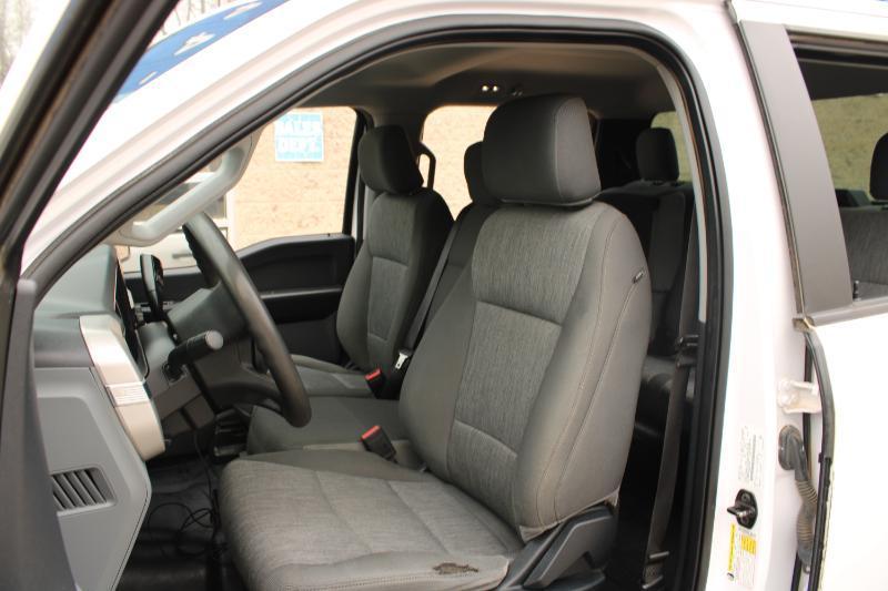 Ford F-150 XL 2WD SuperCrew 5.5' Box 2021