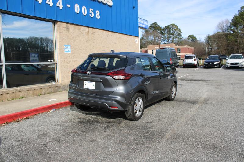 Nissan Kicks S FWD 2023