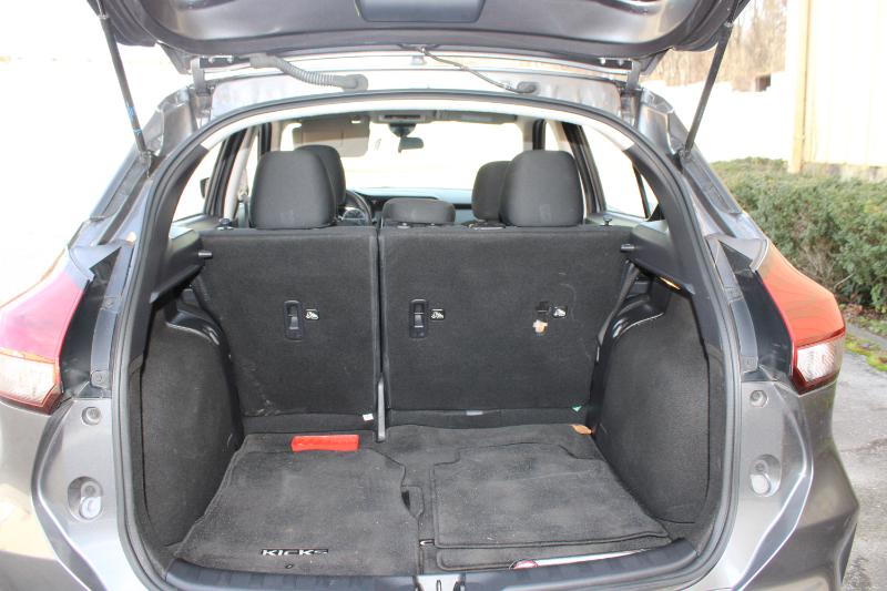 Nissan Kicks S FWD 2023