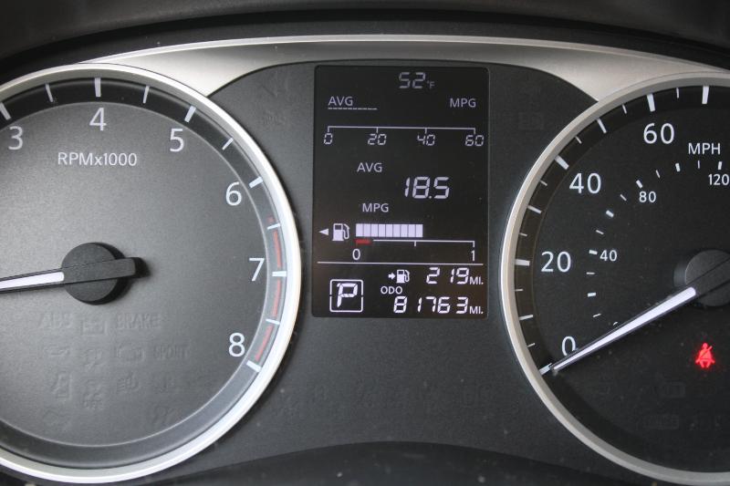 Nissan Kicks S FWD 2023