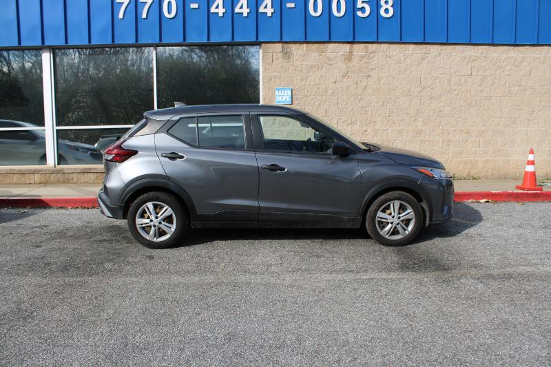 Nissan Kicks S FWD 2023