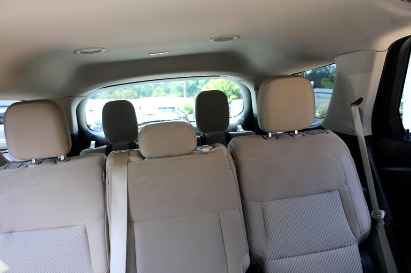 2021 Ford Explorer Base photo 9