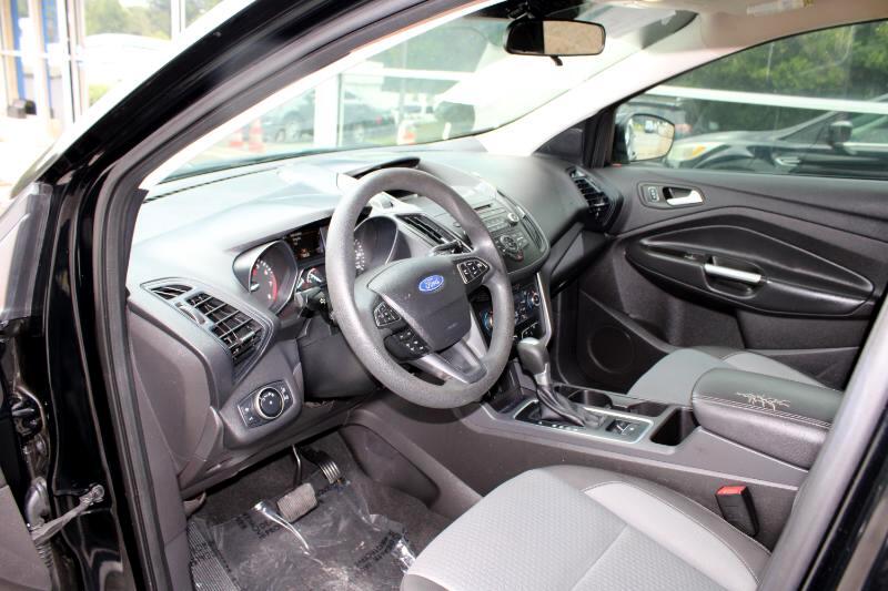 Ford Escape SE FWD 2017