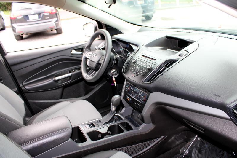 Ford Escape SE FWD 2017