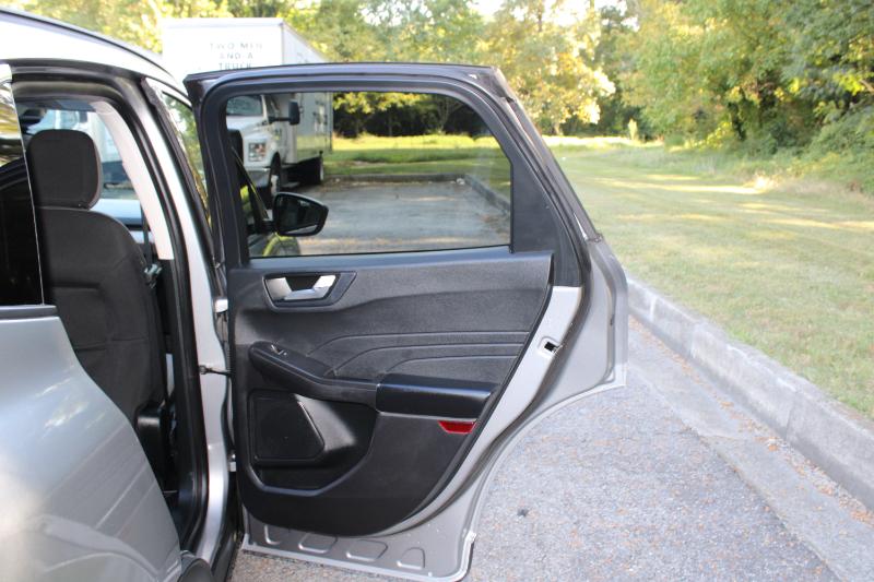 2021 Ford Escape SE photo 29