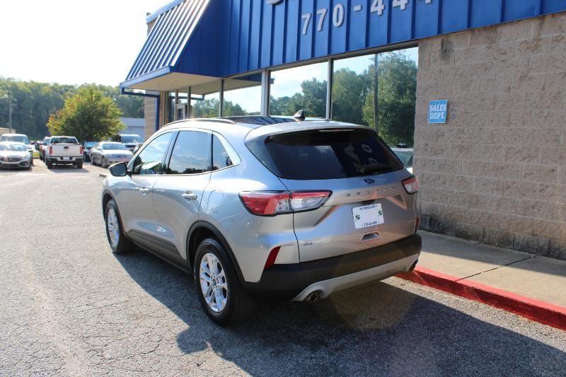 2021 Ford Escape SE photo 7