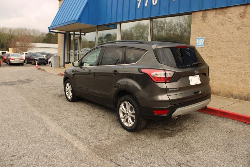 Ford Escape SE FWD 2018