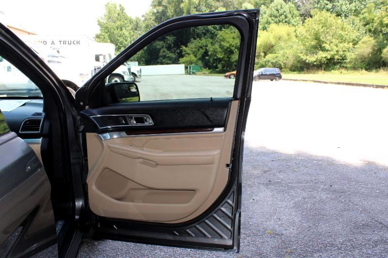 Ford Explorer FWD 4dr Limited 2016