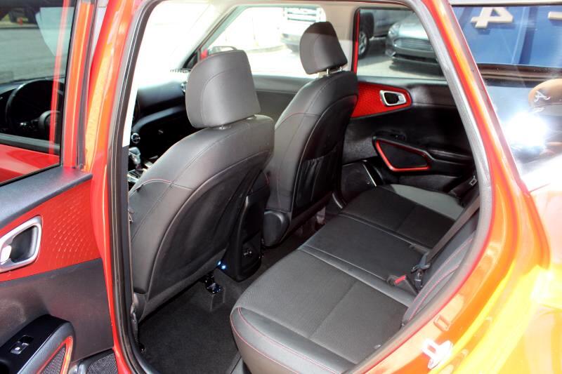 2020 Kia Soul GT-Line Turbo photo 15
