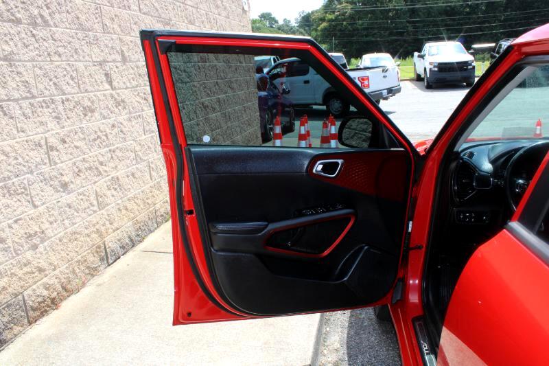 2020 Kia Soul GT-Line Turbo photo 19