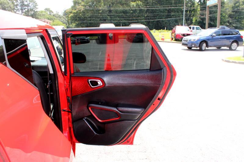 2020 Kia Soul GT-Line Turbo photo 21