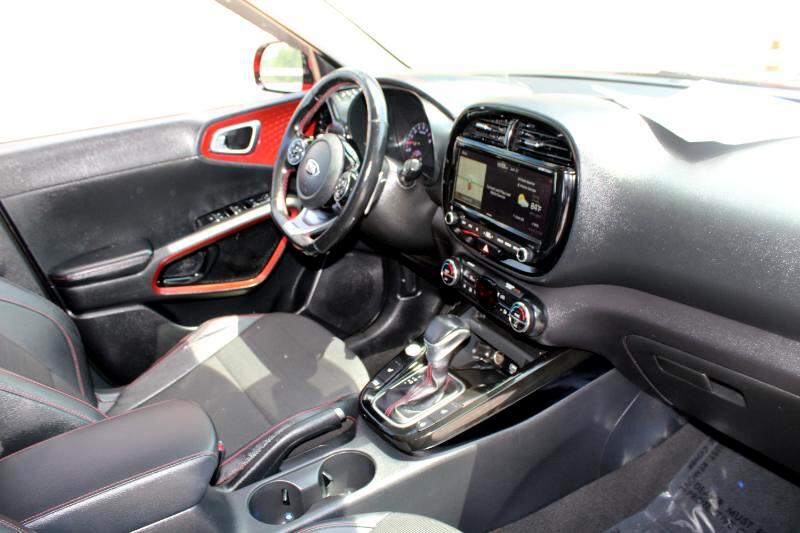 2020 Kia Soul GT-Line Turbo photo 23