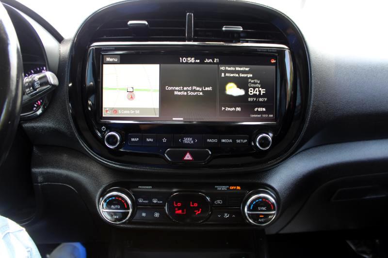 2020 Kia Soul GT-Line Turbo photo 26