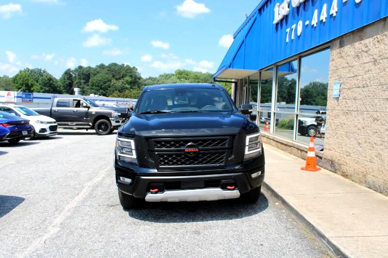 2021 Nissan Titan Crew Cab PRO-4X photo 2