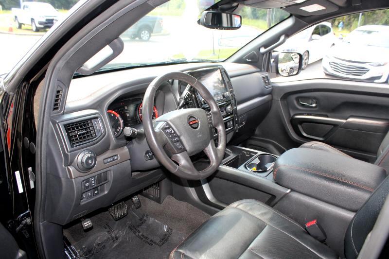 Nissan Titan 4x4 Crew Cab PRO-4X 2021
