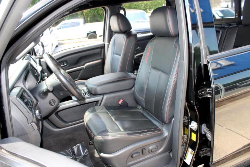 Nissan Titan 4x4 Crew Cab PRO-4X 2021