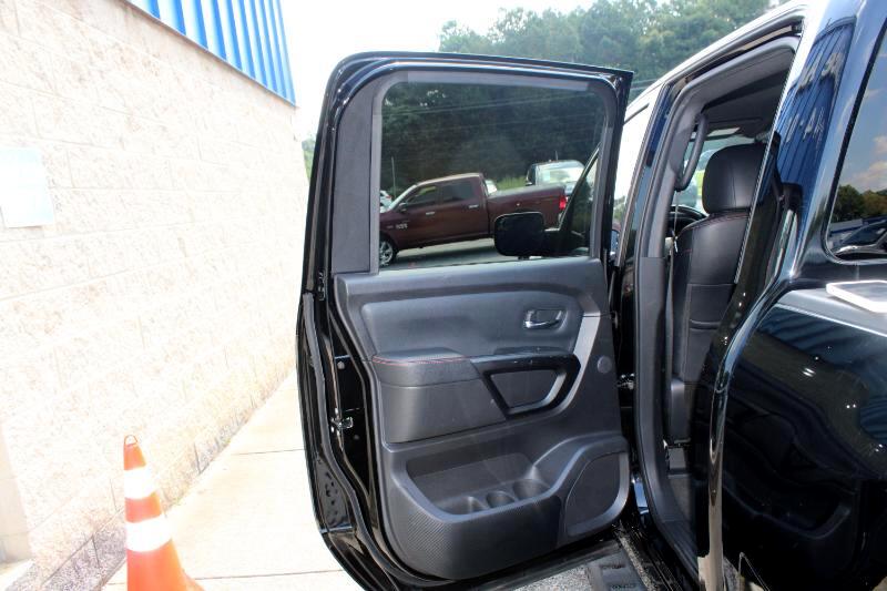 Nissan Titan 4x4 Crew Cab PRO-4X 2021