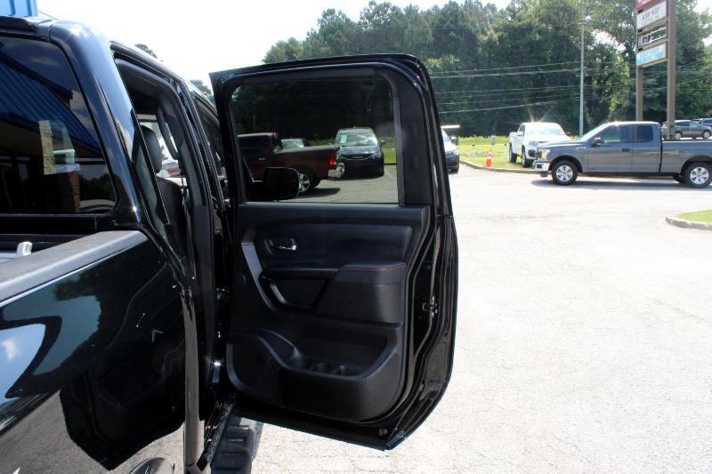 Nissan Titan 4x4 Crew Cab PRO-4X 2021