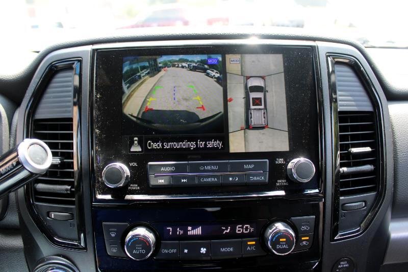 Nissan Titan 4x4 Crew Cab PRO-4X 2021