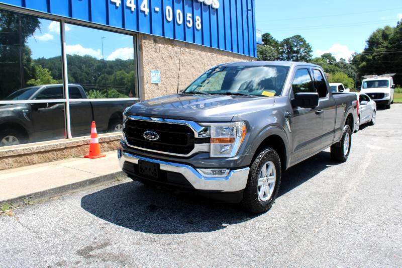 2022 Ford F-150 XLT photo 3
