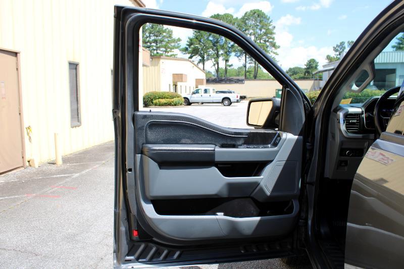 2022 Ford F-150 XLT photo 16